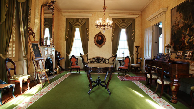 Chatillon-DeMenil Mansion