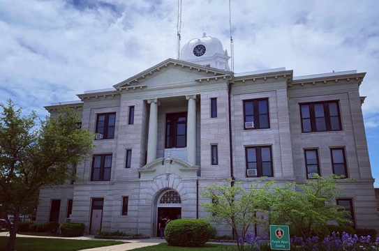 Daviess County Court House