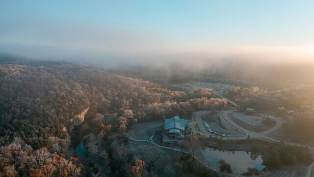 Echo Bluff State Park
