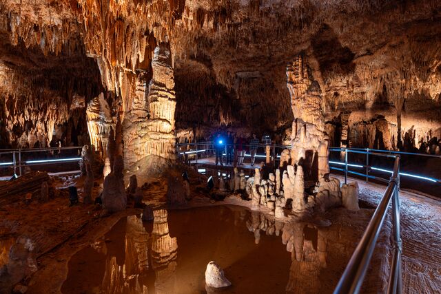 Onondaga Cave State Park